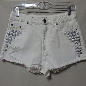 Urban Outfitters BDG High Rise Dree Cheeky Size 28W White Studded Denim Shorts